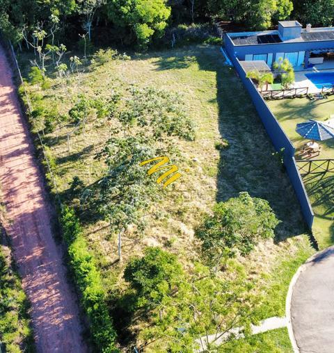 Terreno à venda em Nazaré Paulista, Centro, com 750 m², Encontro das Águas