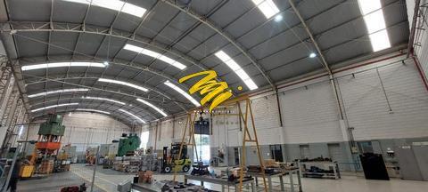 Galpão à venda e para alugar em Valinhos, Macuco, com 2000 m²